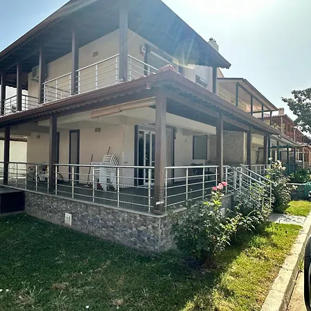 Nefis Denize Ve Avm Ye Yakin Yazlik Long
